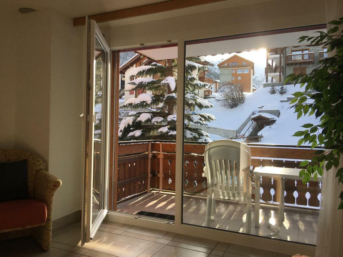 Апартаменты Haus Colmar Церматт Экстерьер фото